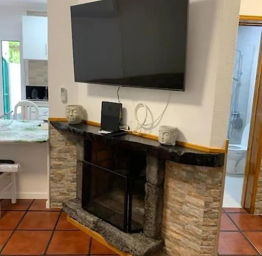 Brisa Da Ribeira * Furnas (Azores)